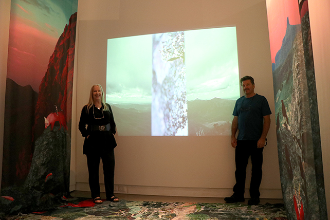 Australian Artist Anna Glynn and scientist Peter Dalmazzo